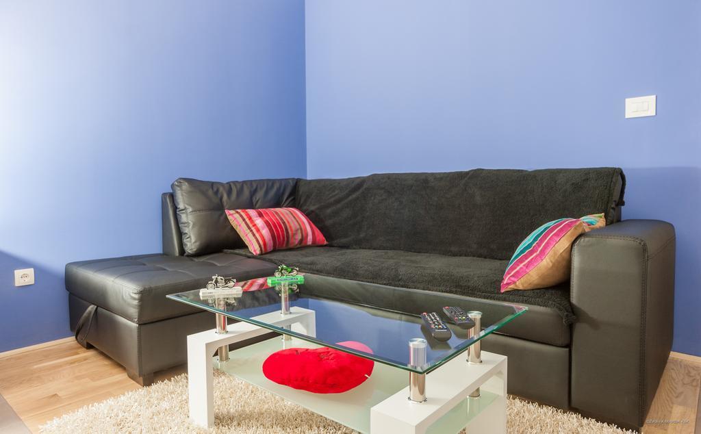 Indigo Apartment
